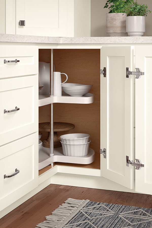 https://www.thomasvillecabinetry.com/-/media/thomasville/products/cabinet_interiors/base-lazy-susan.jpg